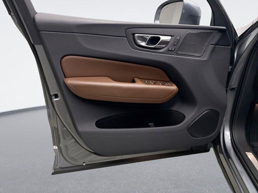 used 2019 Volvo XC60 car, priced at $19,347