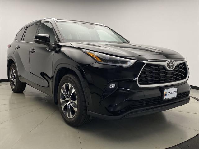 used 2021 Toyota Highlander car, priced at $35,599