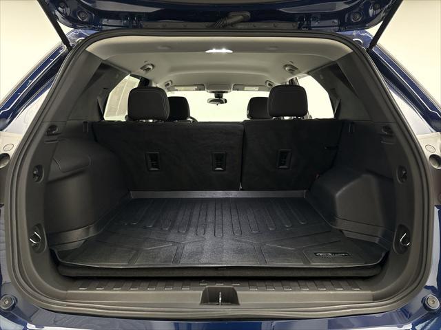 used 2022 Chevrolet Equinox car, priced at $22,099