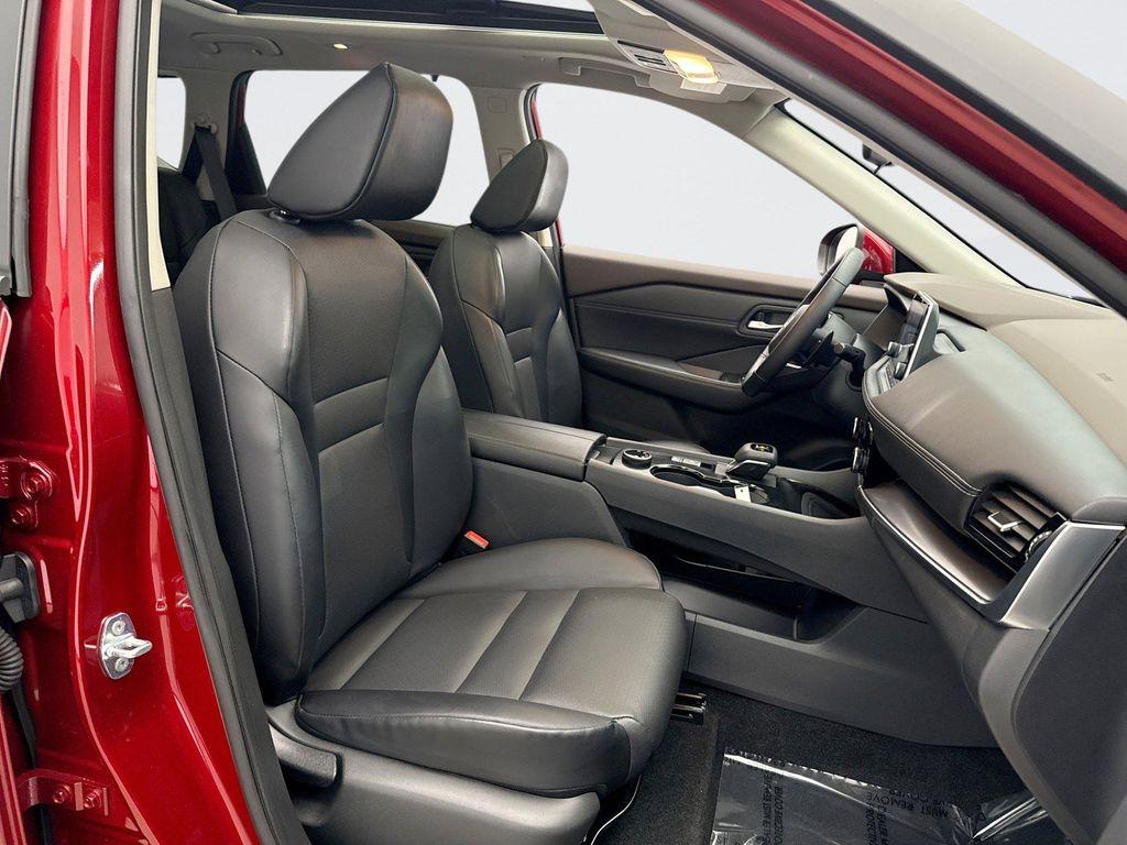 used 2023 Nissan Rogue car, priced at $24,297