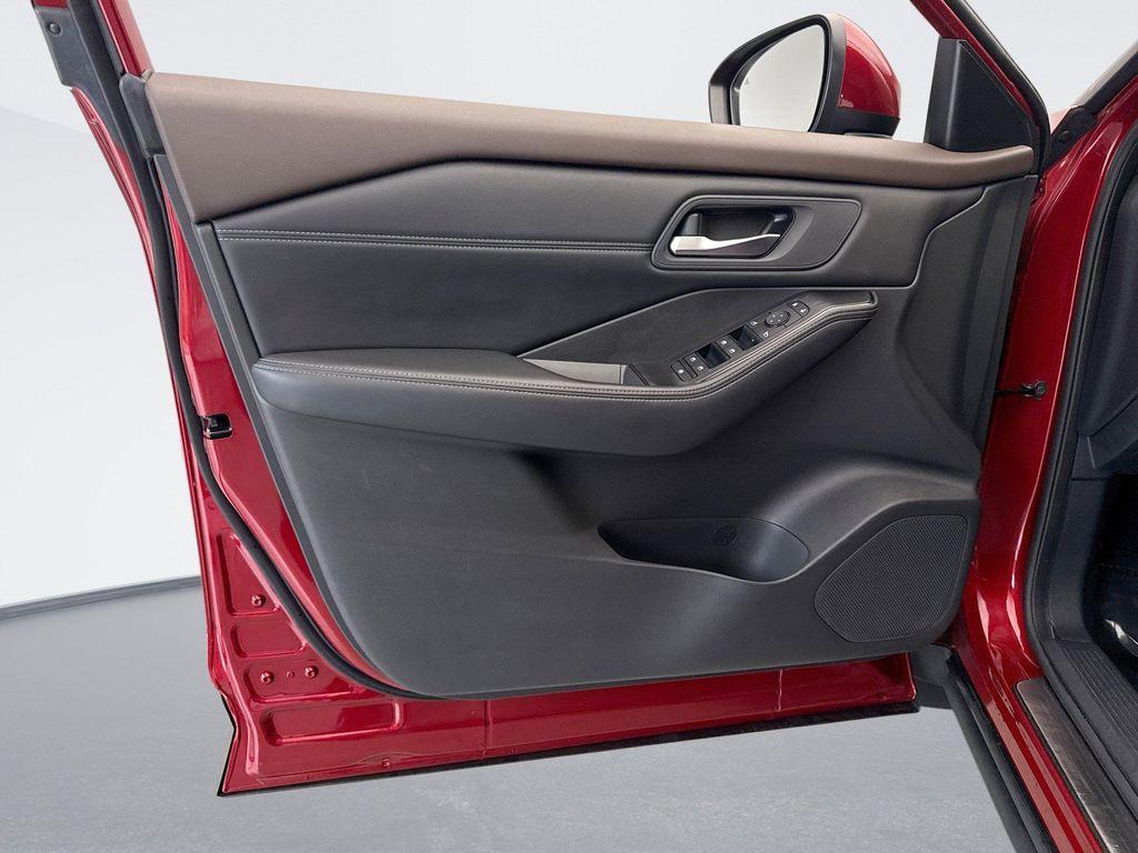 used 2023 Nissan Rogue car, priced at $24,297