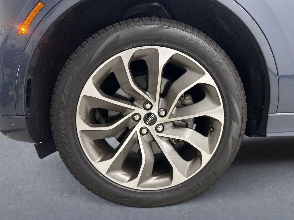 used 2021 Lincoln Aviator car, priced at $39,999