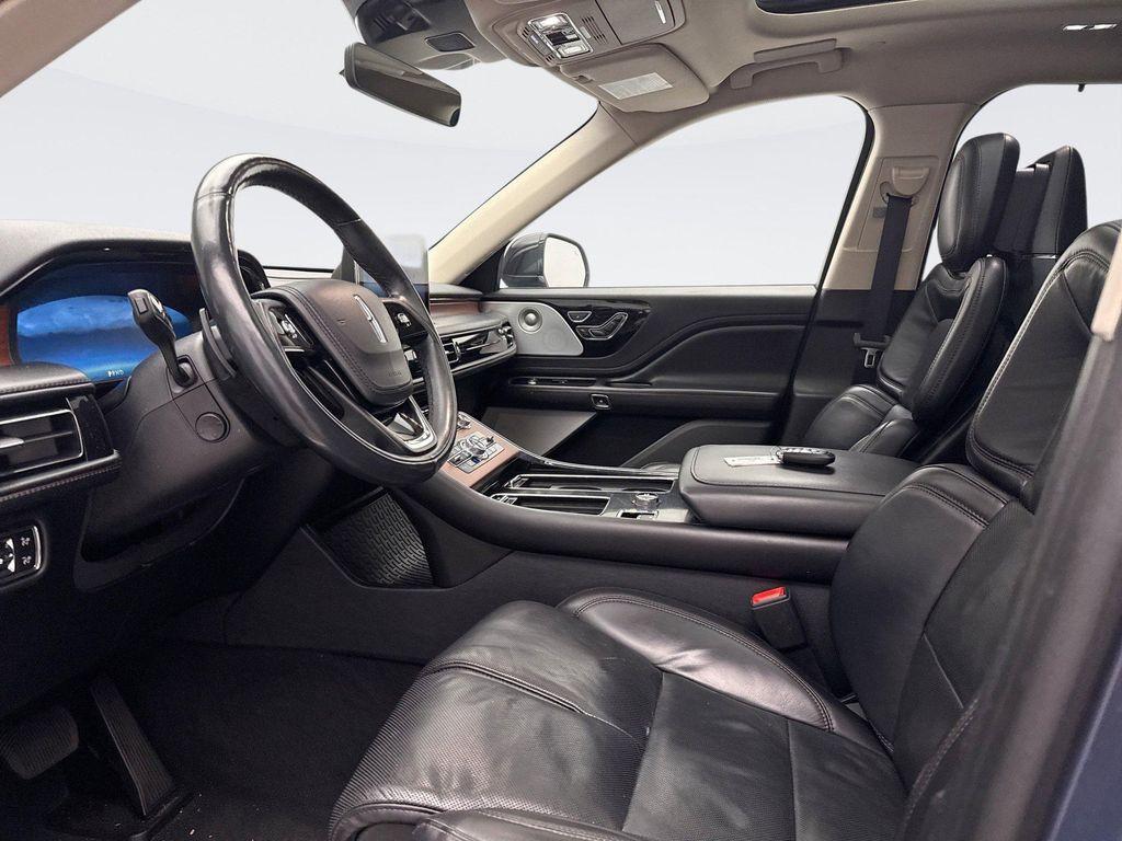 used 2021 Lincoln Aviator car, priced at $39,999