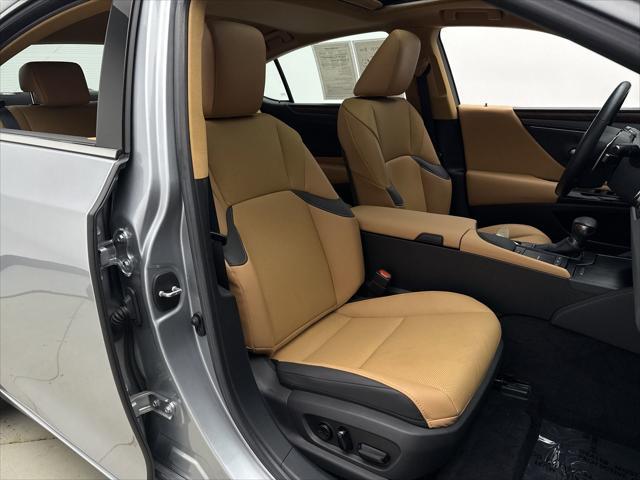 used 2022 Lexus ES 350 car, priced at $37,899
