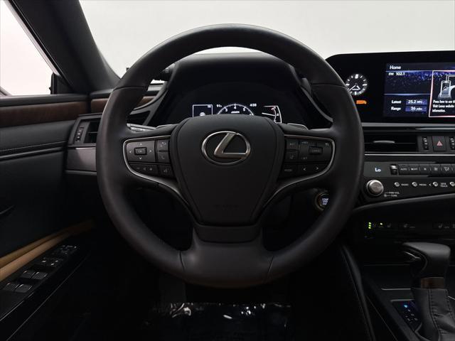 used 2022 Lexus ES 350 car, priced at $37,899