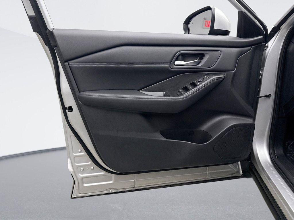 used 2024 Nissan Rogue car, priced at $27,399