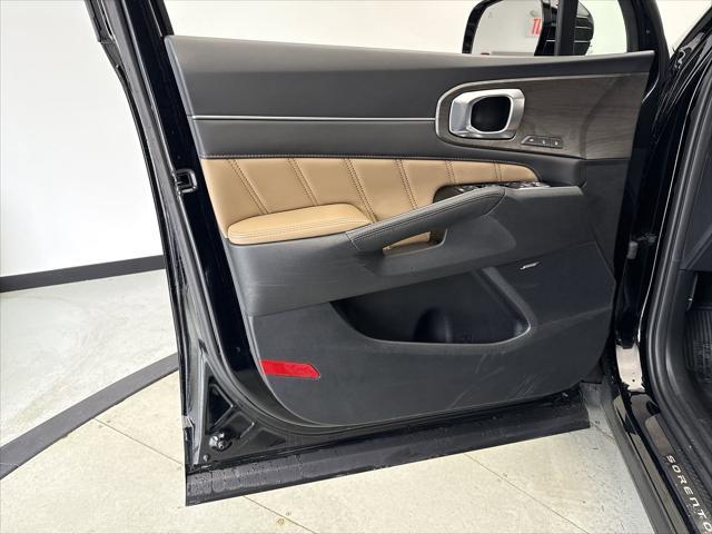 used 2024 Kia Sorento car, priced at $41,499