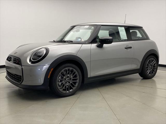 used 2025 MINI Hardtop car, priced at $33,798