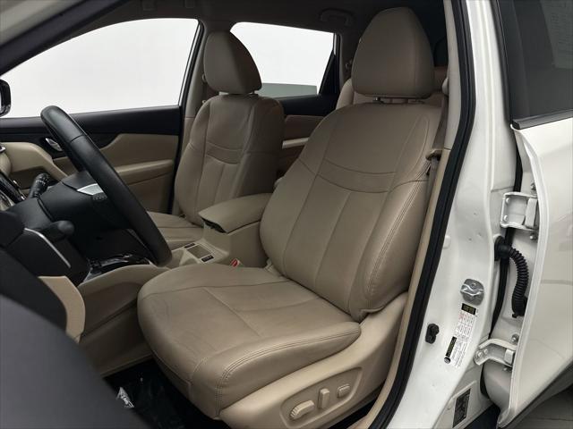 used 2016 Nissan Rogue car, priced at $13,849