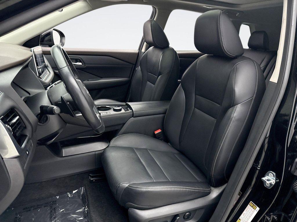 used 2023 Nissan Rogue car, priced at $26,399