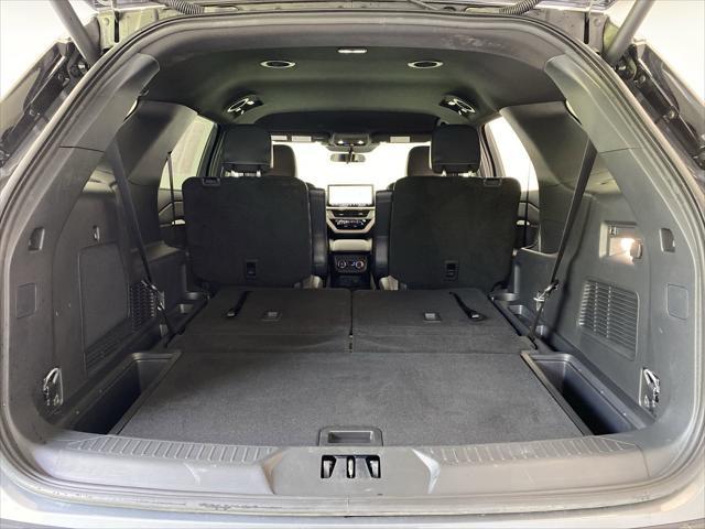 used 2025 Ford Explorer car, priced at $42,998
