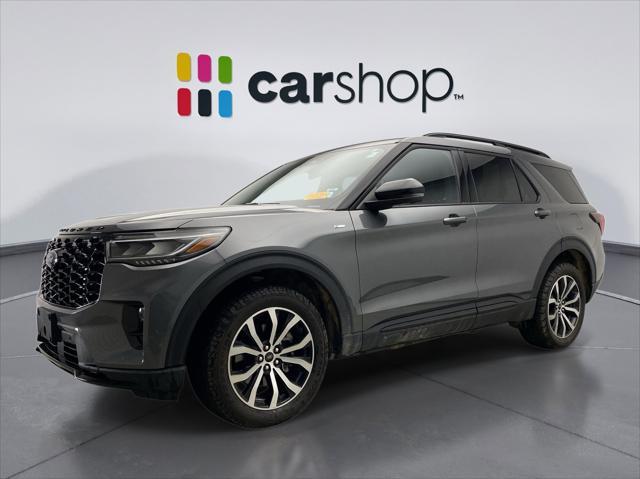 used 2025 Ford Explorer car, priced at $43,999