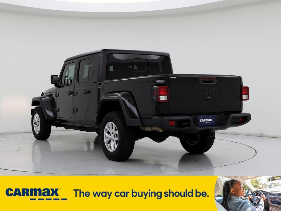 used 2023 Jeep Gladiator car, priced at $34,998