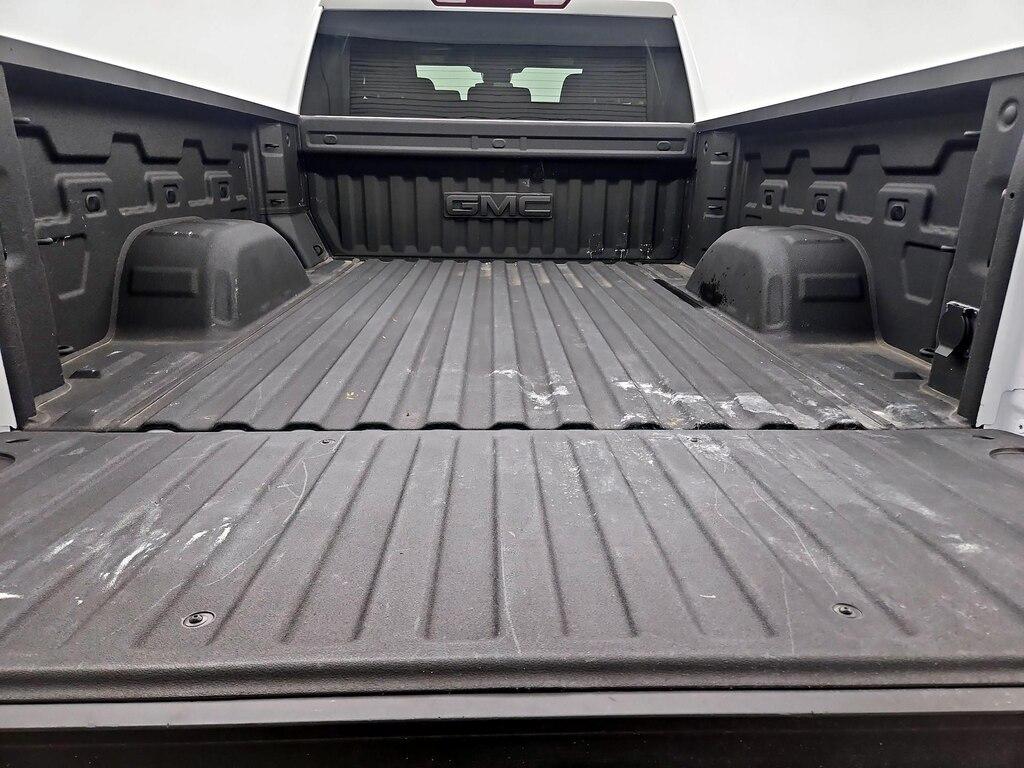 used 2023 GMC Sierra 1500 car, priced at $38,998