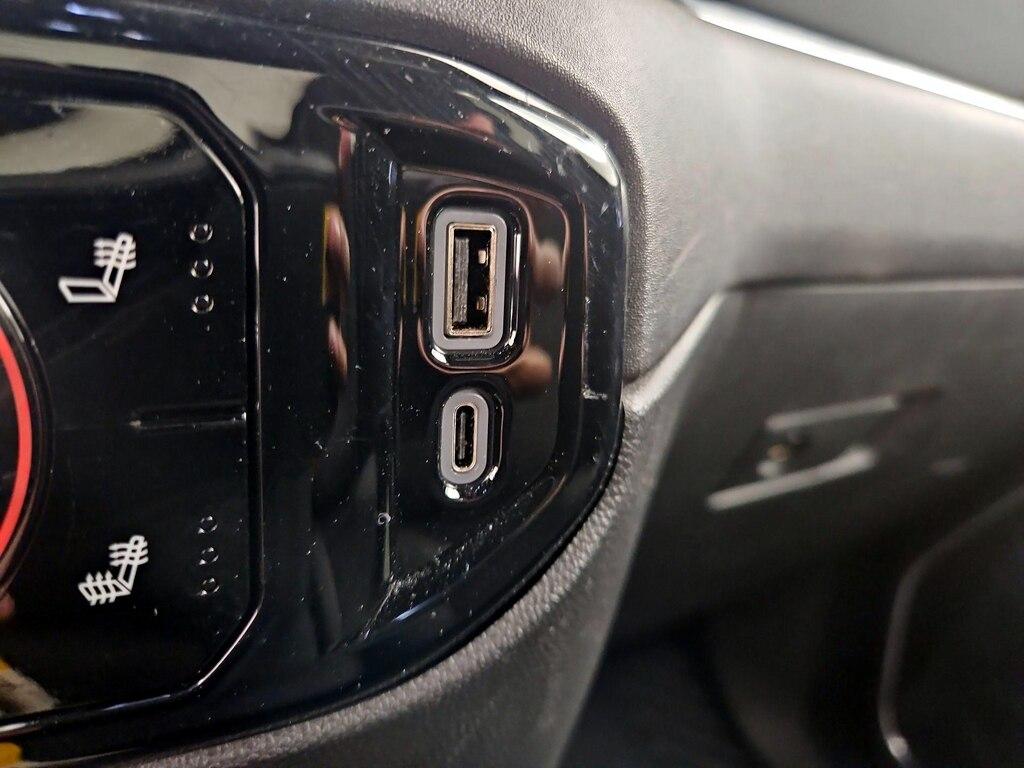 used 2023 GMC Sierra 1500 car, priced at $38,998