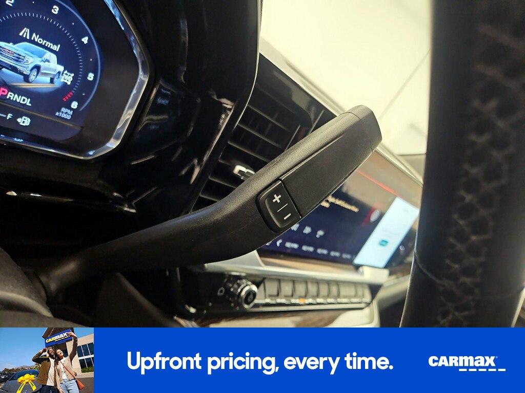 used 2023 GMC Sierra 1500 car, priced at $38,998