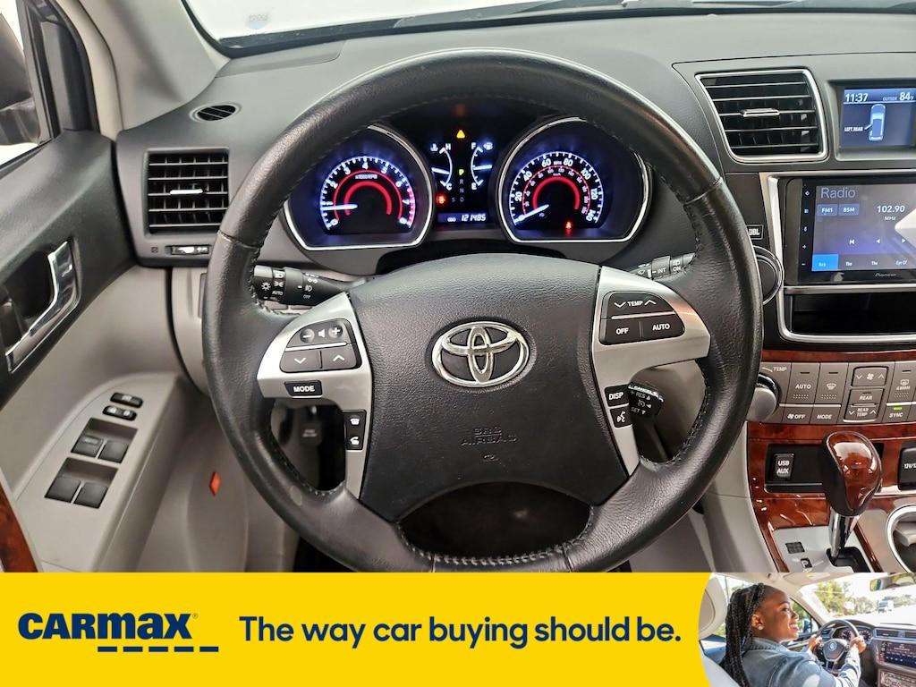 used 2013 Toyota Highlander car, priced at $18,998