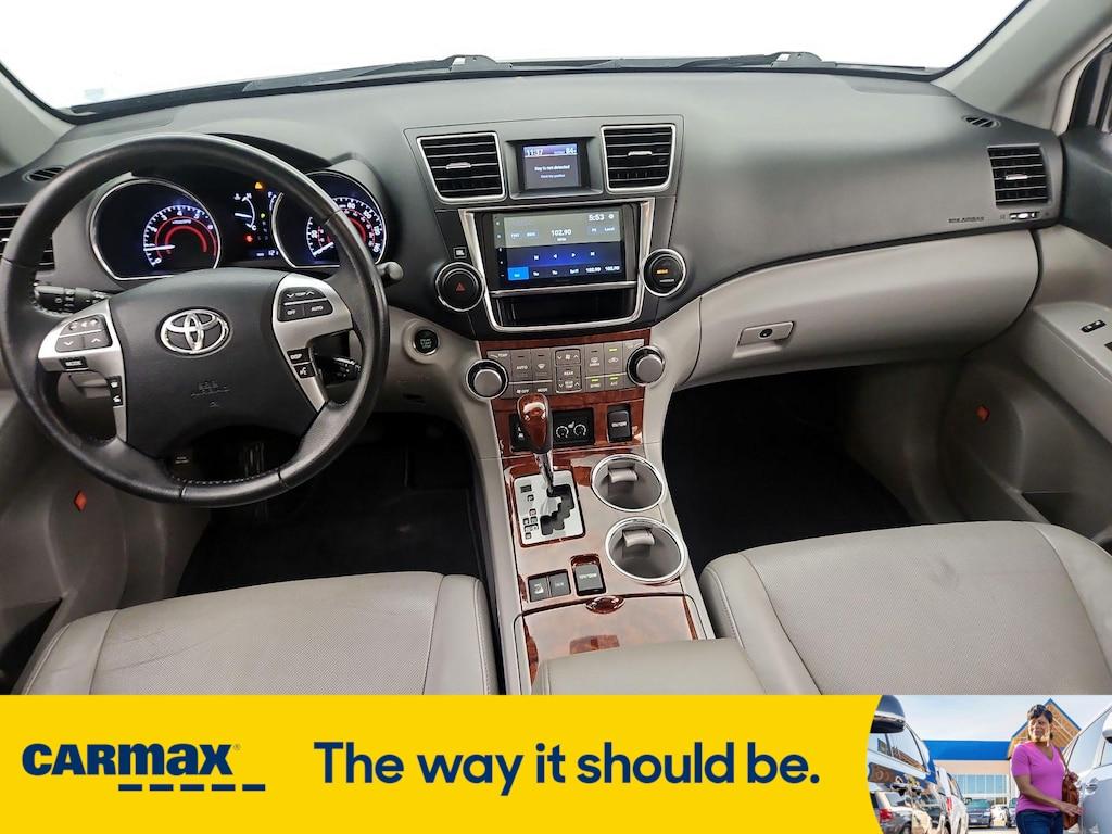 used 2013 Toyota Highlander car, priced at $18,998