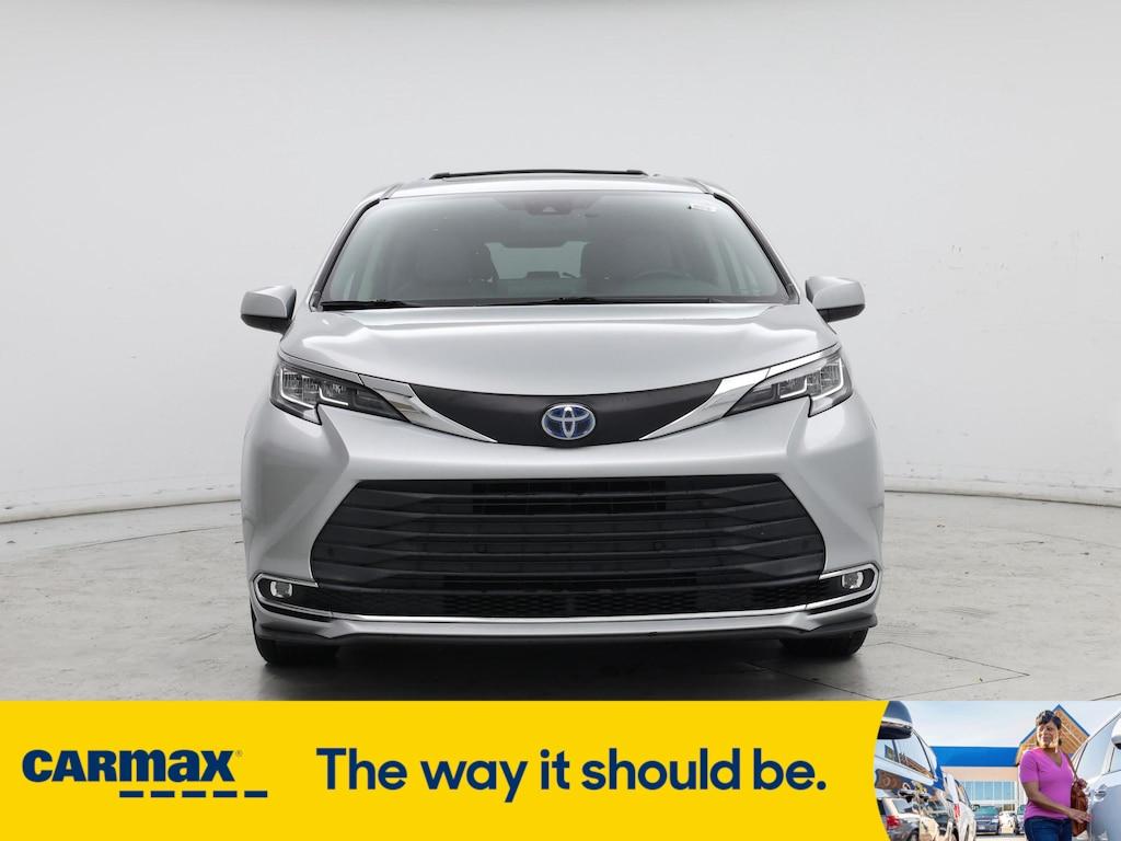 used 2021 Toyota Sienna car, priced at $38,998