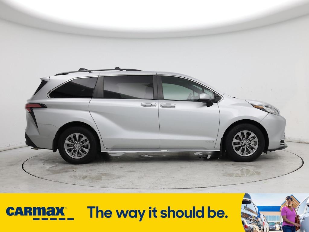 used 2021 Toyota Sienna car, priced at $38,998
