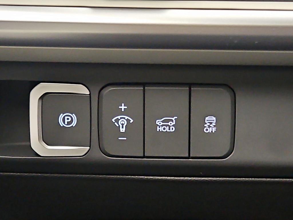 used 2025 Hyundai Santa Fe car, priced at $36,998