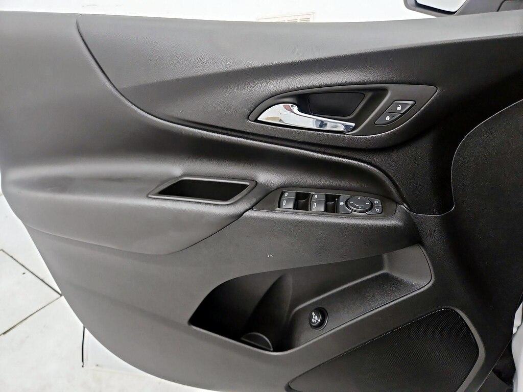 used 2022 Chevrolet Equinox car, priced at $22,998
