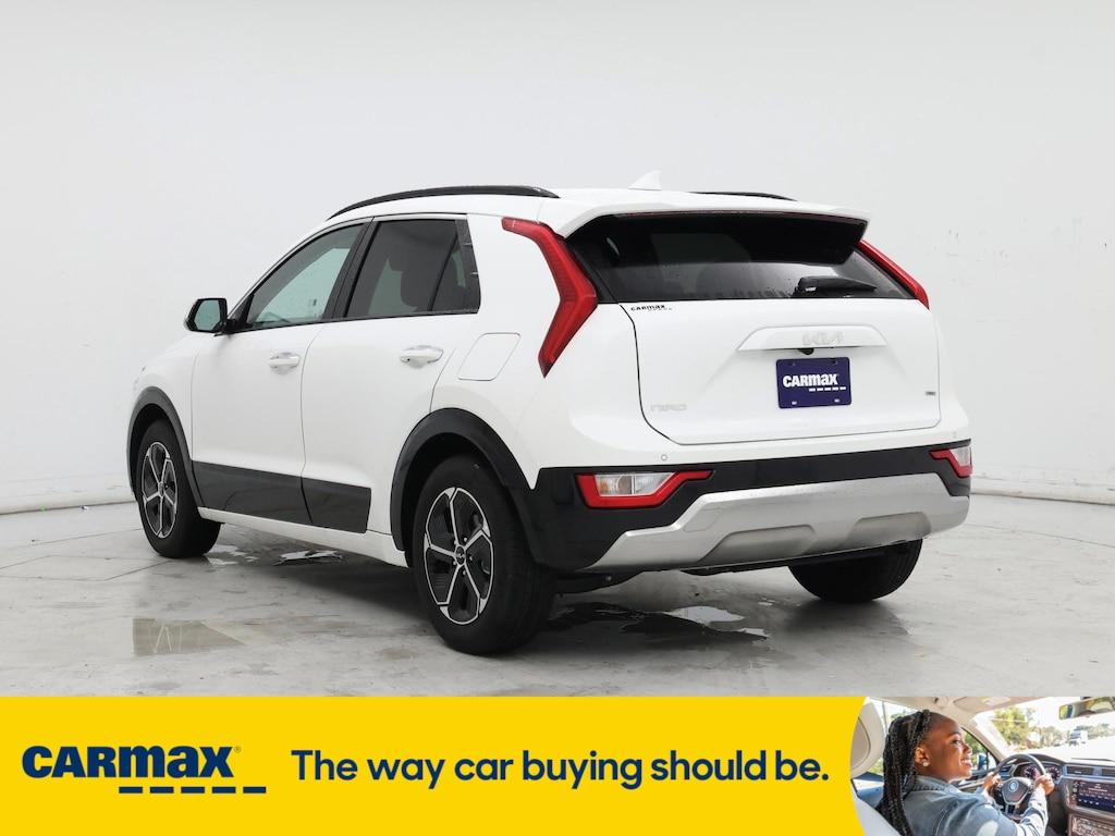 used 2025 Kia Niro car, priced at $31,998