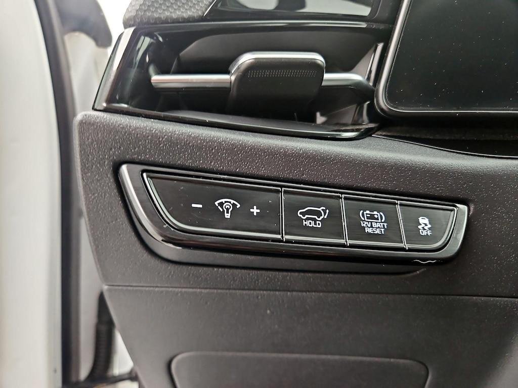 used 2025 Kia Niro car, priced at $31,998