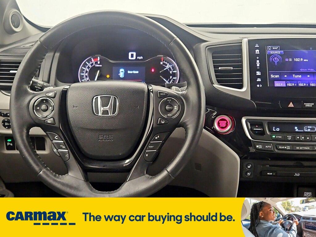used 2017 Honda Pilot car, priced at $25,998