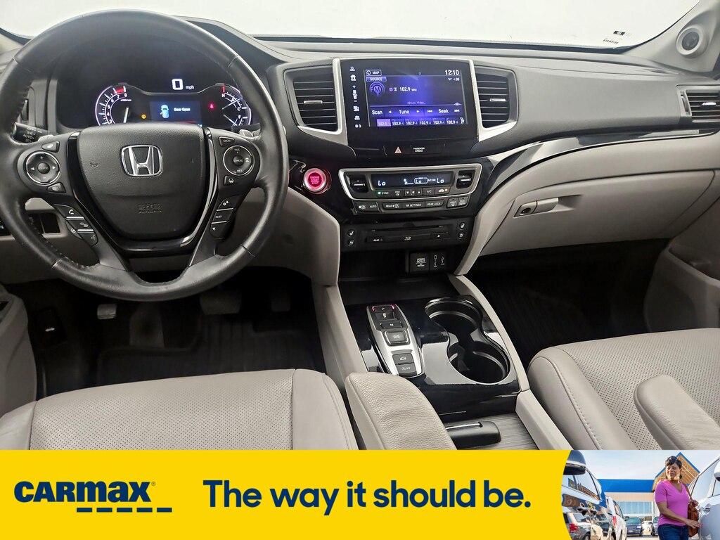 used 2017 Honda Pilot car, priced at $25,998