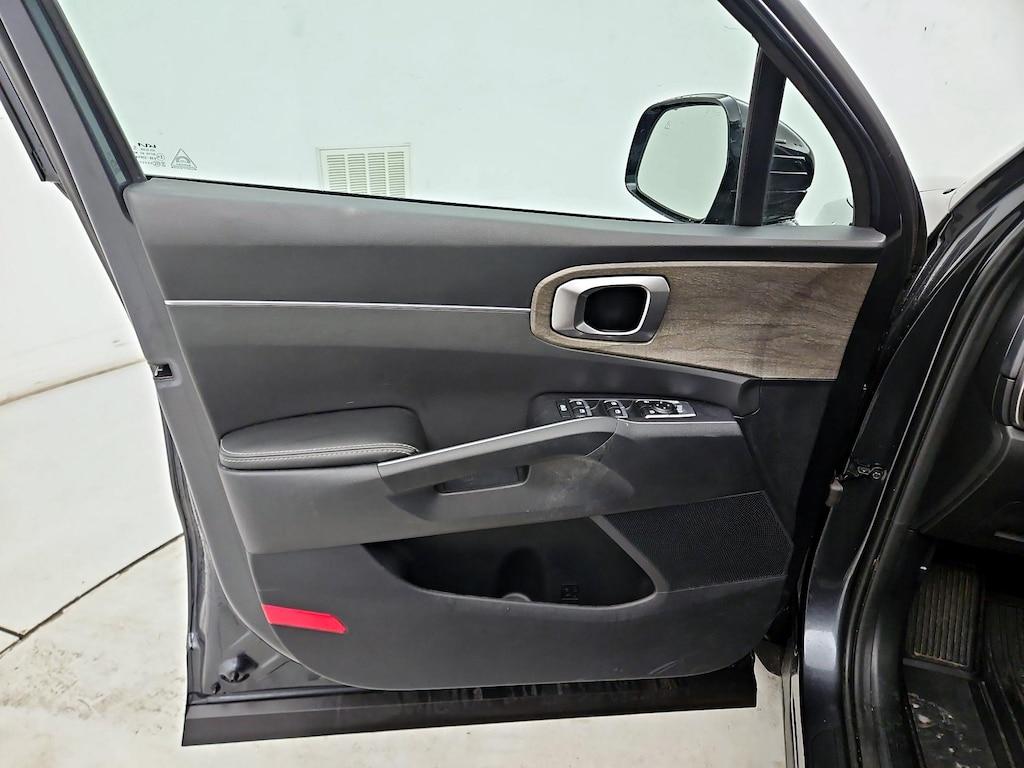 used 2023 Kia Sorento car, priced at $31,998