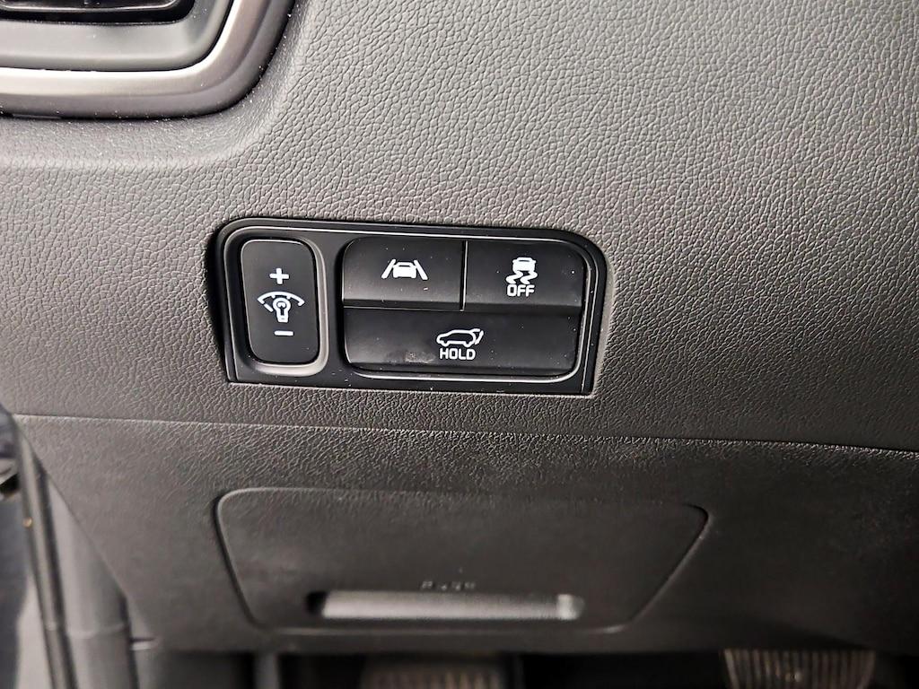 used 2023 Kia Sorento car, priced at $31,998
