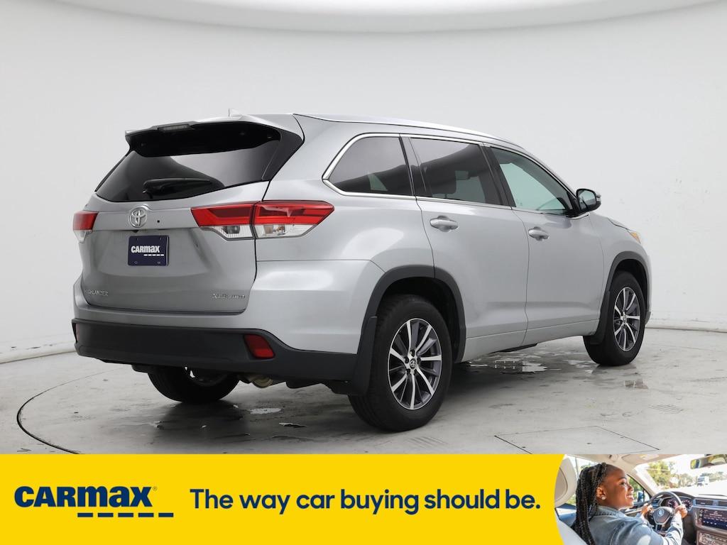 used 2018 Toyota Highlander car, priced at $31,998
