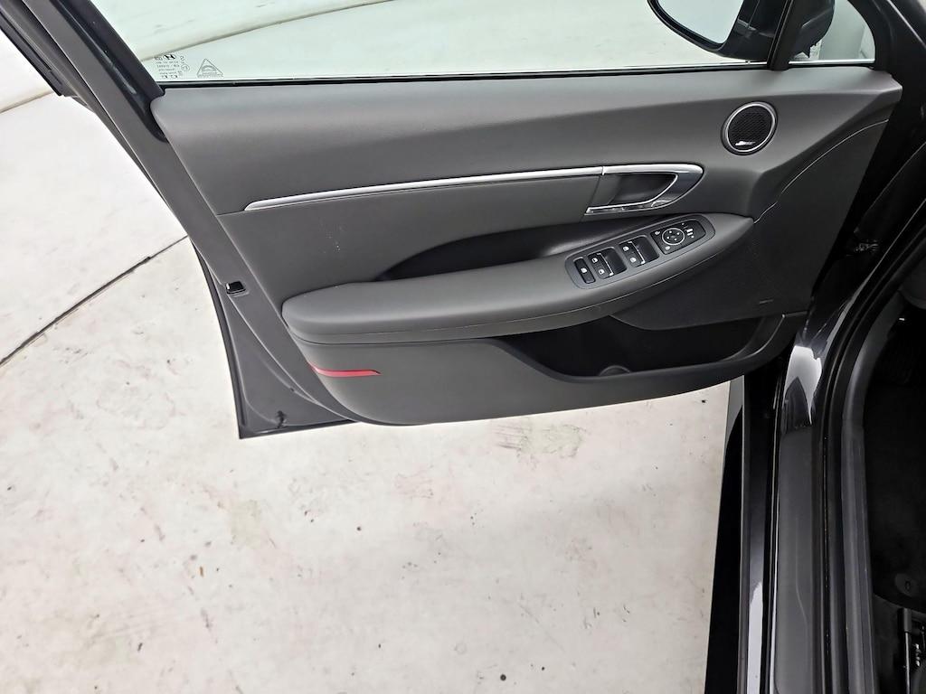 used 2022 Hyundai Sonata car, priced at $25,998