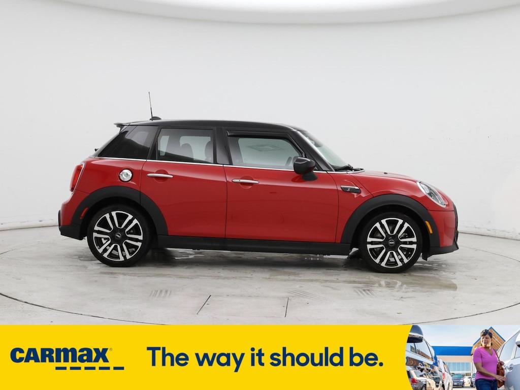 used 2022 MINI Hardtop car, priced at $25,998