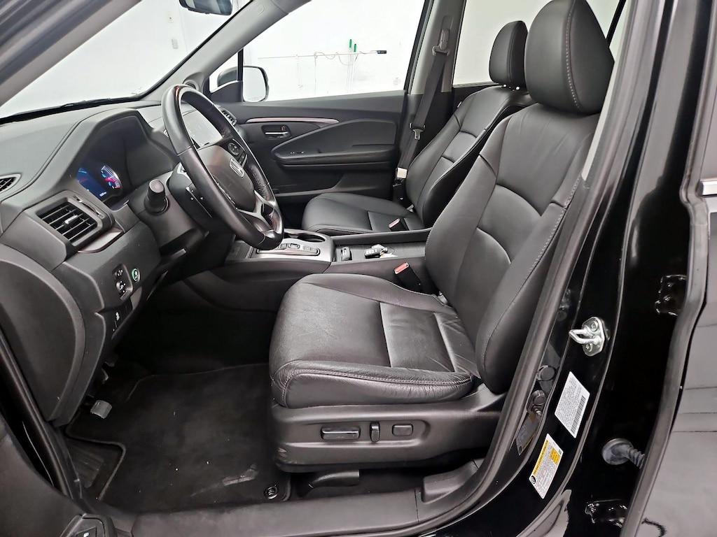 used 2022 Honda Pilot car, priced at $33,998
