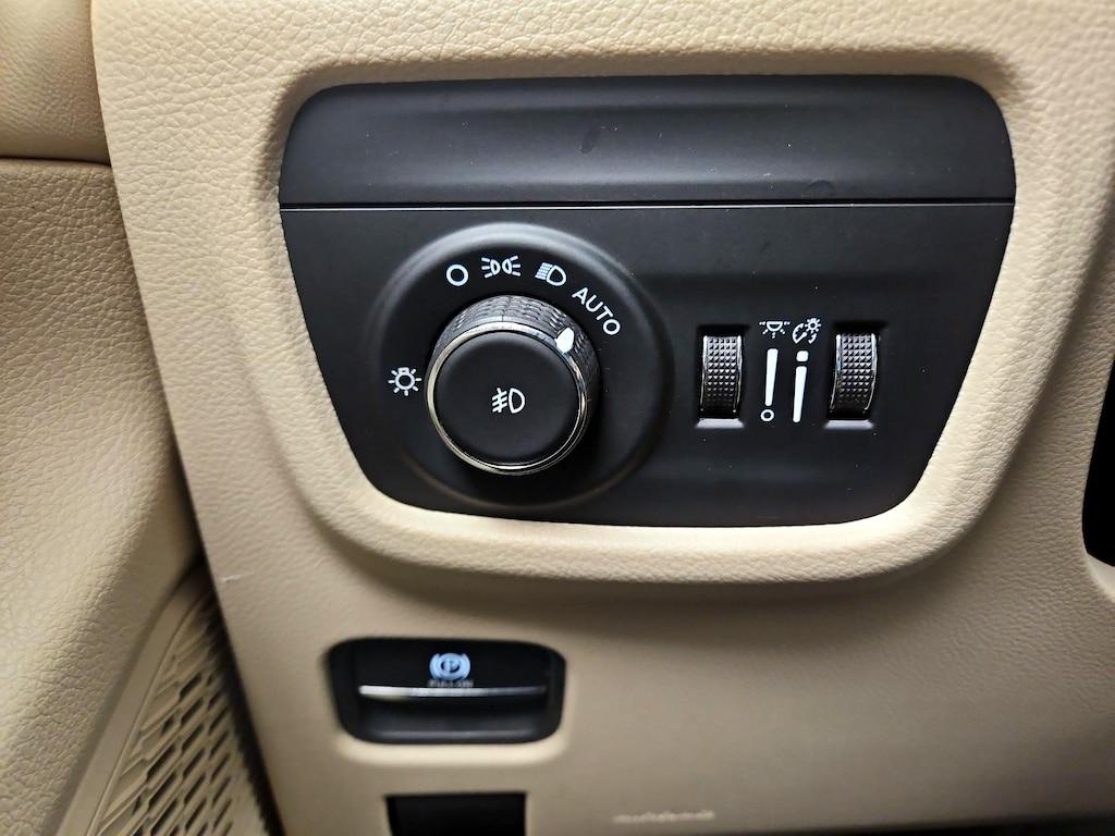 used 2023 Jeep Grand Cherokee L car, priced at $33,998