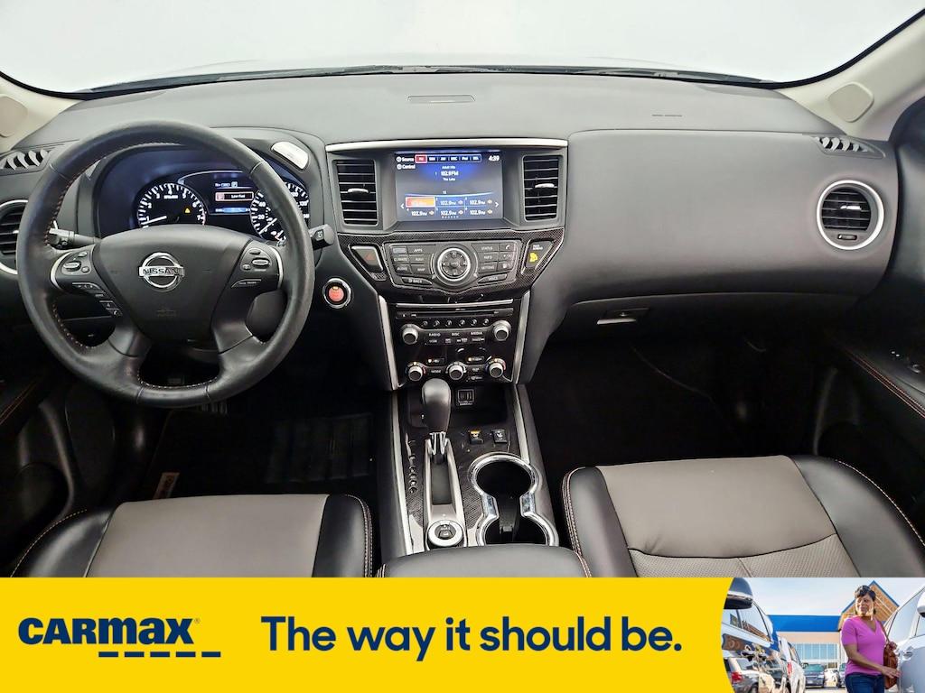 used 2020 Nissan Pathfinder car, priced at $27,998