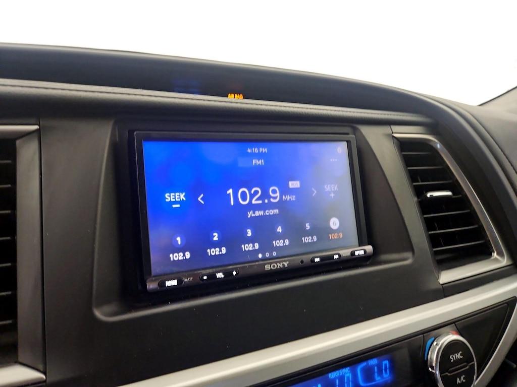 used 2015 Toyota Highlander car, priced at $23,998