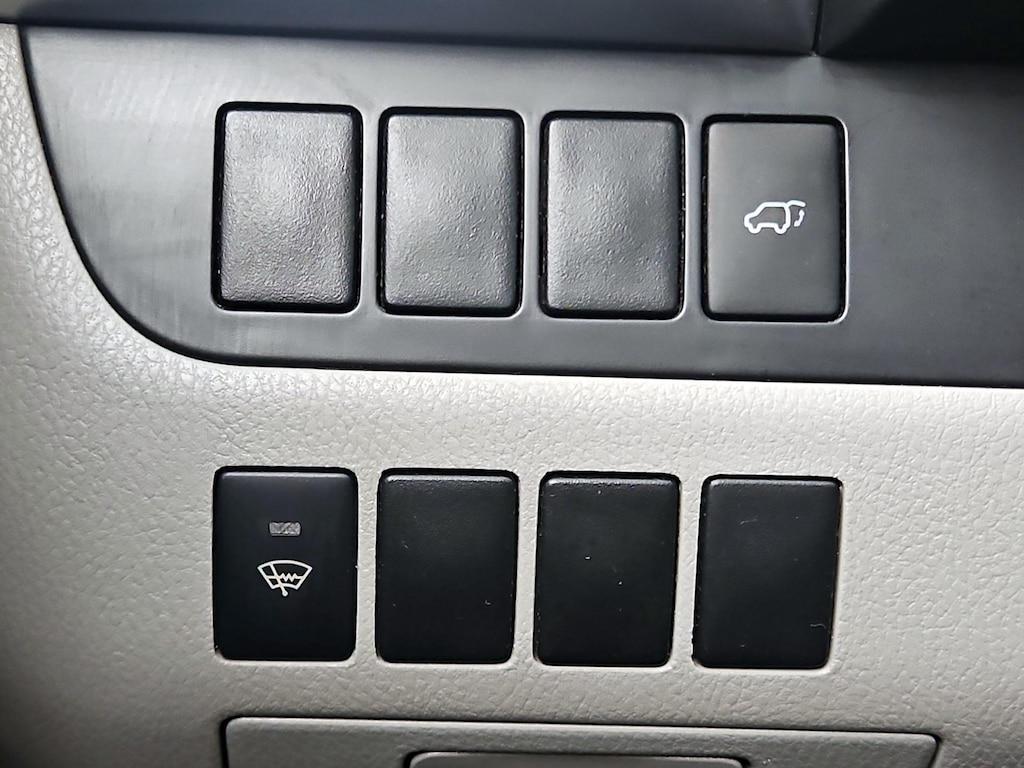 used 2015 Toyota Highlander car, priced at $23,998