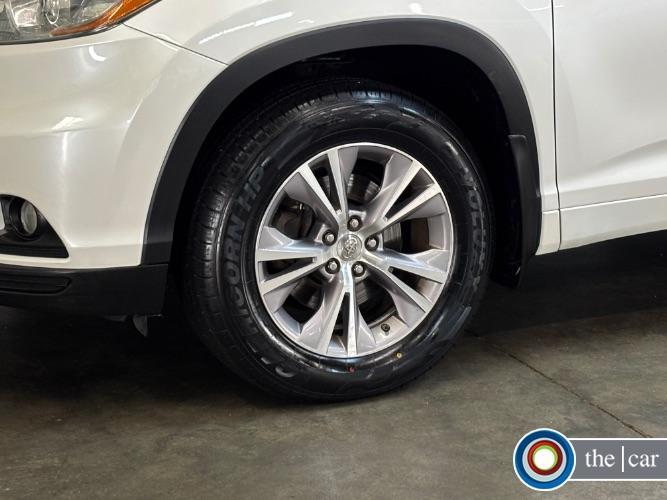 used 2015 Toyota Highlander car, priced at $19,950