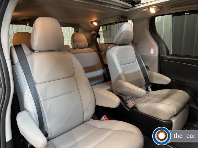 used 2018 Toyota Sienna car, priced at $27,950