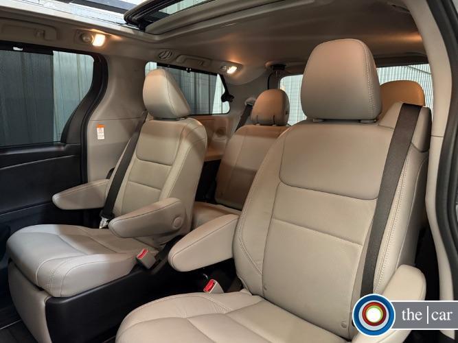 used 2018 Toyota Sienna car, priced at $27,950