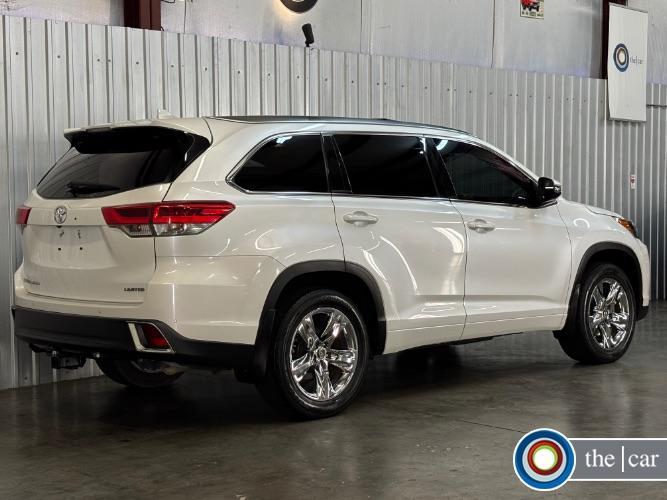 used 2018 Toyota Highlander car, priced at $24,950