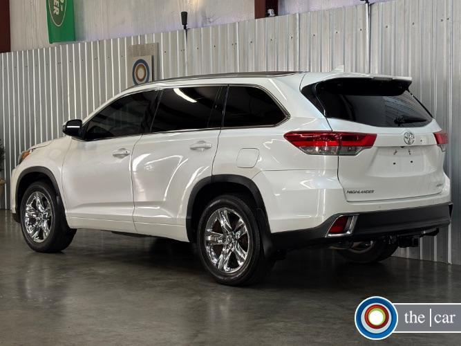 used 2018 Toyota Highlander car, priced at $24,950