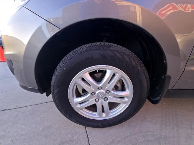used 2012 Hyundai Santa Fe car, priced at $9,777