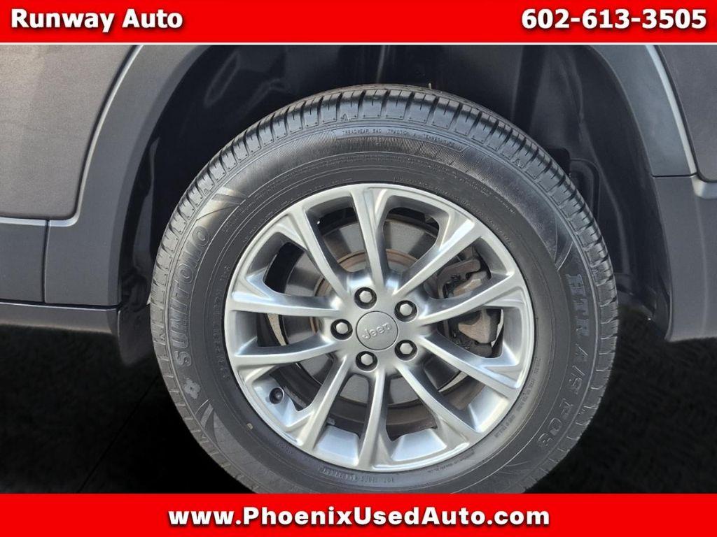 used 2019 Jeep Cherokee car, priced at $13,988