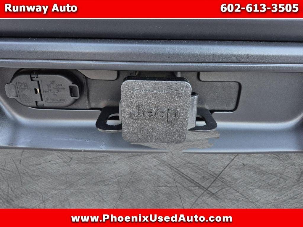 used 2019 Jeep Cherokee car, priced at $13,988
