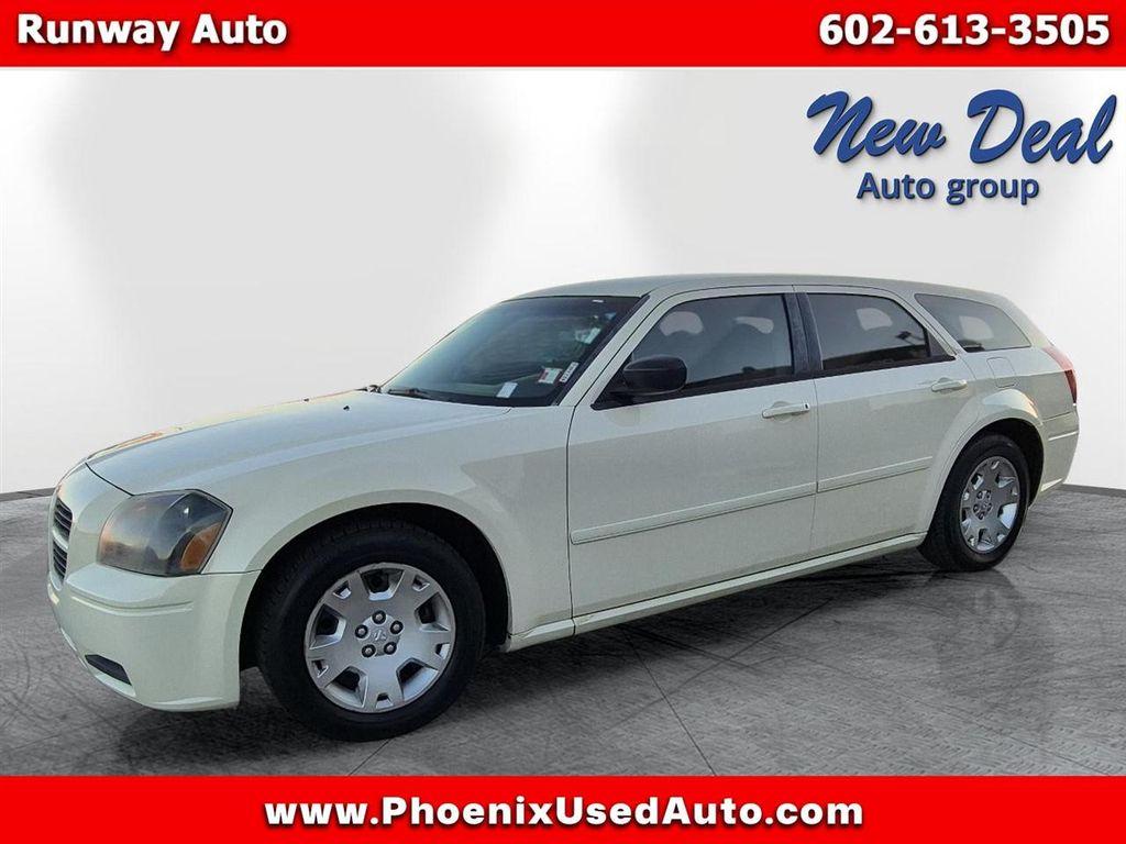 used 2005 Dodge Magnum car, priced at $5,988