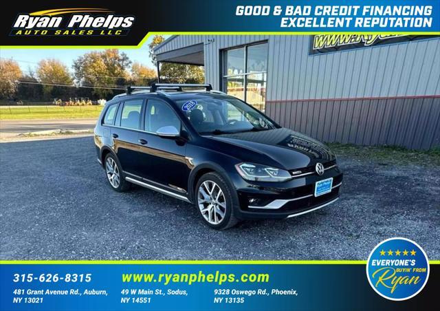 used 2018 Volkswagen Golf Alltrack car, priced at $17,995